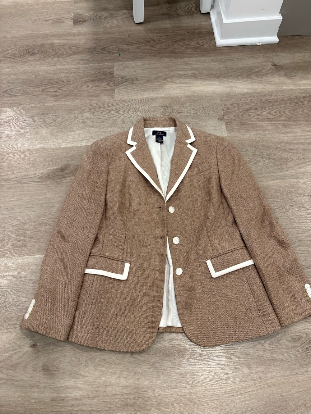 Brooks Brothers Linen Tan Blazer with White Trim